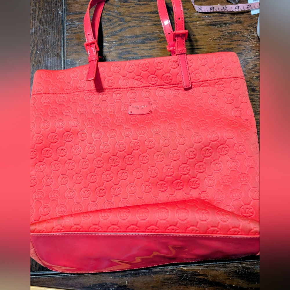 Michael Kors Jet Set Signature Quilted Tote Bag - READ DESCRIPTION